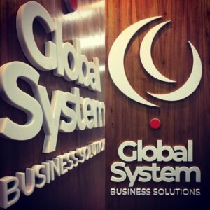 Letra caixa em PVC expandido